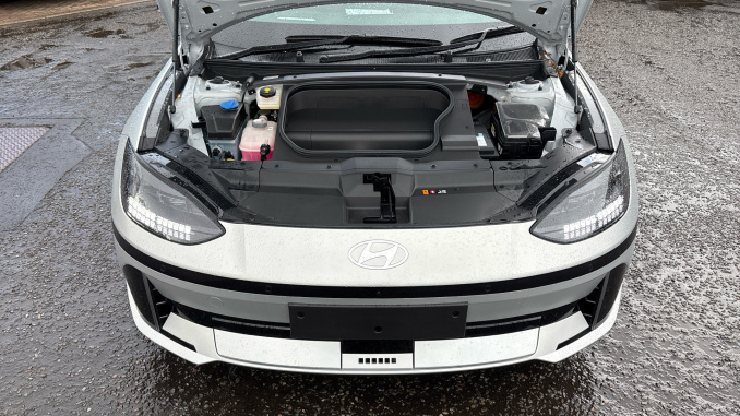 Hyundai IONIQ 6 239kW Ultimate 77kWh 4dr AWD Auto Electric Saloon - Image 8